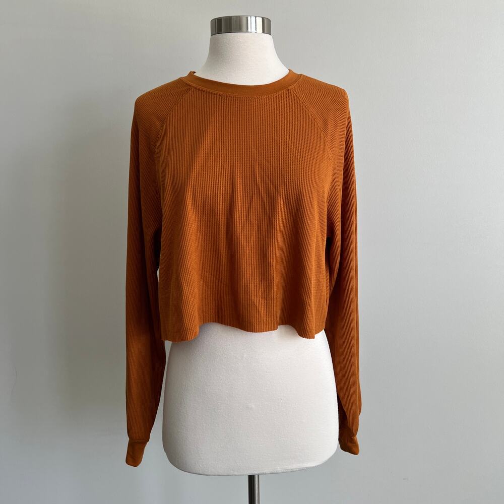 Double Zero Cropped Thermal Long Sleeve Raw Hem Copper Crew Neck Small
